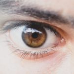 yeux collyre